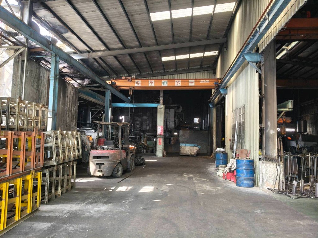 海湖挑高10米天車廠房現場照片 5